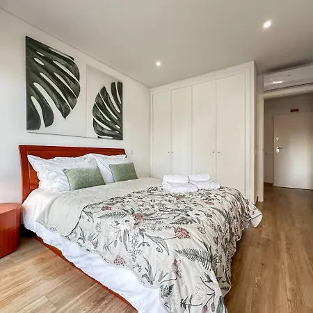 Monte Da Rocha Apartamento *